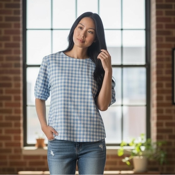 Allegra K Tops - Allegra K Gingham Puff Sleeve Top NWT